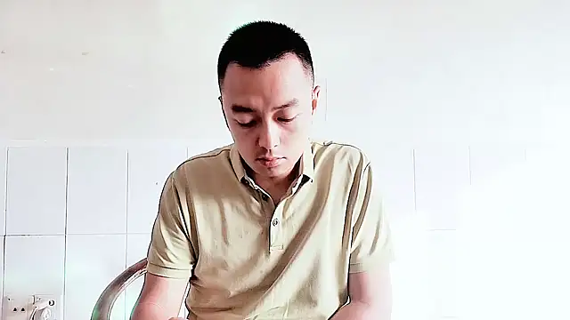 Snapshot of swg176 chatting on September 14, 2025, 11:49 pm swg176 online show from September 14, 2025, 11:49 pm