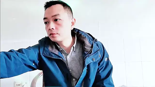 Snapshot of swg176 chatting on October 23, 2025, 12:31 am swg176 online show from October 23, 2025, 12:31 am