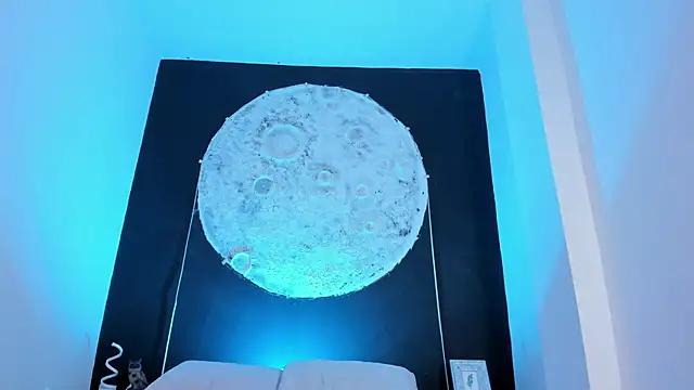 EthaanCox online show from November 1, 2025, 9:19 pm