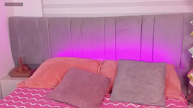 Snapshot of AndySaenzz chatting on October 7, 2025, 3:07 am AndySaenzz online show from October 7, 2025, 3:07 am