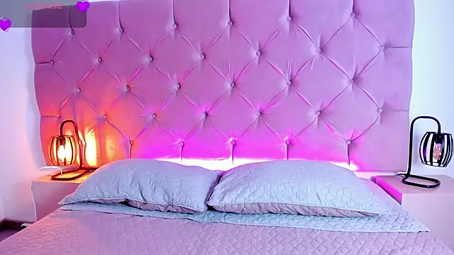 Snapshot of AndySaenzz chatting on March 11, 2025, 1:56 pm AndySaenzz online show from March 11, 2025, 1:56 pm