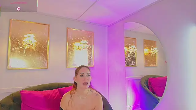 scarlette69 online show from April 8, 2026, 8:10 pm