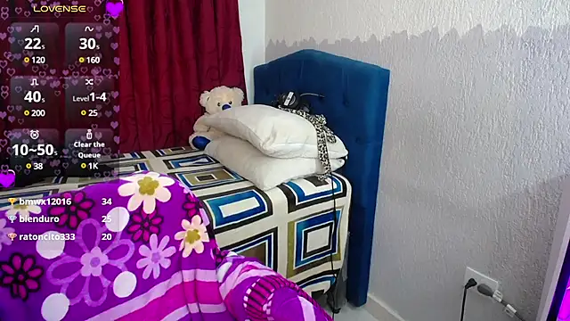 Snapshot of Dalila_lust_ chatting on February 12, 2025, 12:16 am Dalila lust online show from February 12, 2025, 12:16 am