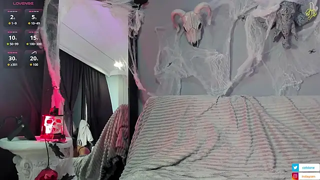 alicia carr online show from October 22, 2025, 7:57 pm