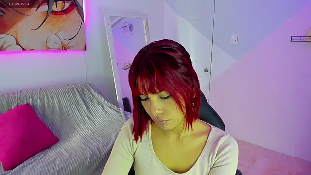 alicia carr online show from October 21, 2025, 8:30 pm