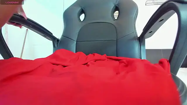 alicia carr online show from October 4, 2025, 9:16 pm