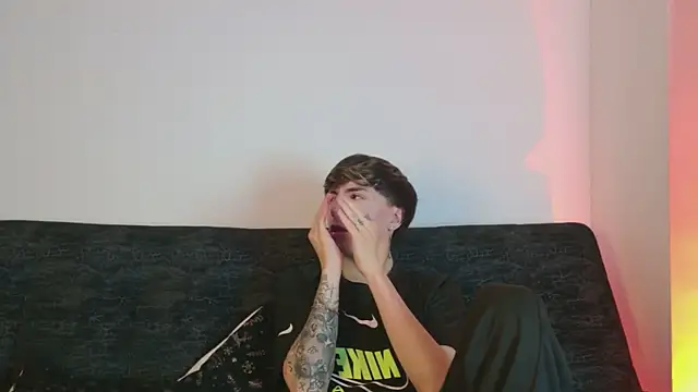 ethan and ava online show from March 6, 2026, 2:28 am