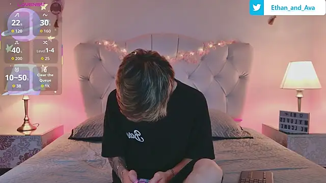 Snapshot of ethan_and_ava chatting on September 20, 2025, 1:27 pm ethan and ava online show from September 20, 2025, 1:27 pm