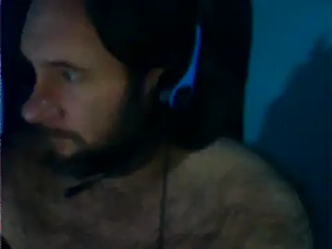 gamedesigndad19 online show from January 18, 2025, 5:20 am