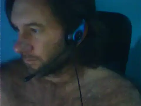 gamedesigndad19 online show from January 27, 2025, 5:25 am