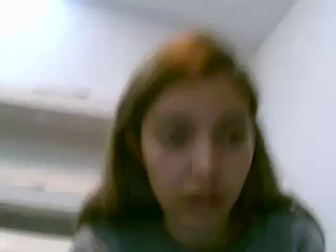 VittoriaTaylor online show from March 18, 2025, 4:28 pm