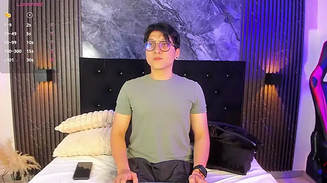 vanilla hot online show from March 4, 2025, 1:17 pm