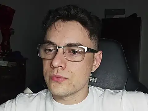 Dyllan   online show from October 21, 2025, 2:55 am