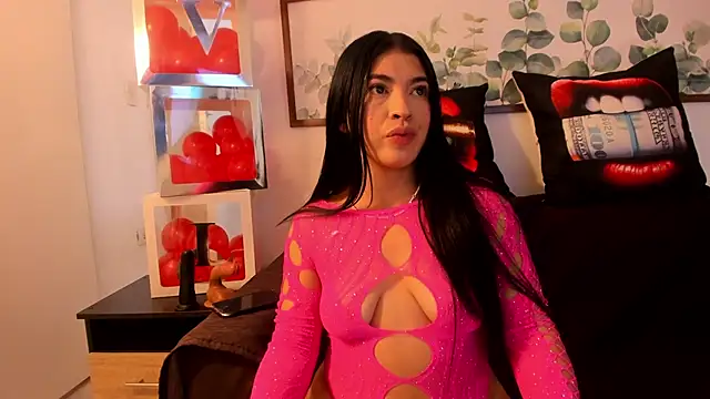 Snapshot of NicolettaLima chatting on February 18, 2025, 8:03 pm NicolettaLima online show from February 18, 2025, 8:03 pm