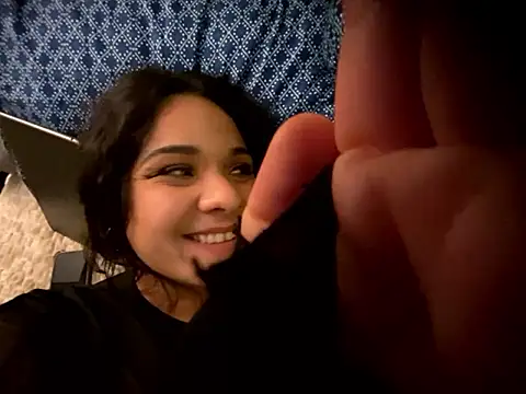 hornycouple818 online show from October 1, 2025, 8:19 am