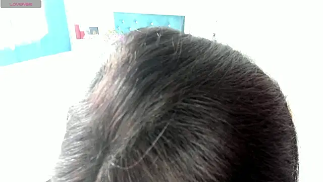 Snapshot of novaaskyy chatting on October 8, 2025, 8:49 am novaaskyy online show from October 8, 2025, 8:49 am