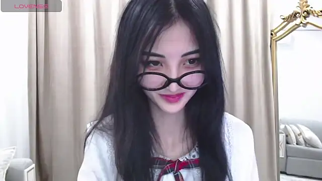 Snapshot of newfrommacau chatting on October 19, 2025, 12:30 pm newfrommacau online show from October 19, 2025, 12:30 pm