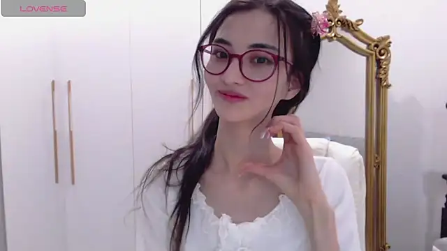 Snapshot of newfrommacau chatting on February 6, 2026, 10:44 am newfrommacau online show from February 6, 2026, 10:44 am