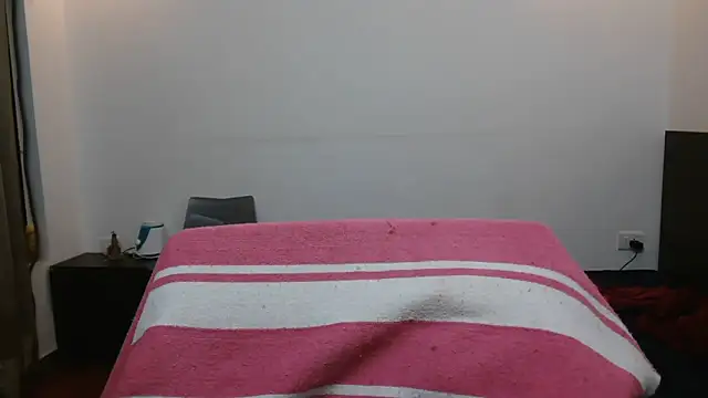 LovelyRosy online show from September 25, 2025, 12:38 am