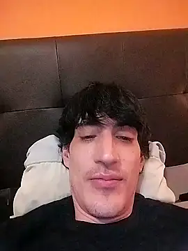 Snapshot of moutt99 chatting on January 15, 2025, 8:48 pm moutt99 online show from January 15, 2025, 8:48 pm