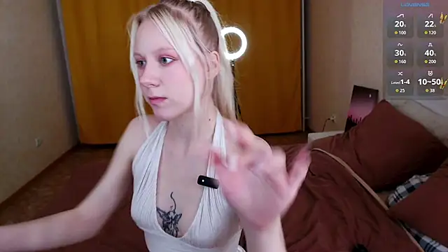 Mary Kitty88 online show from February 4, 2026, 10:16 pm