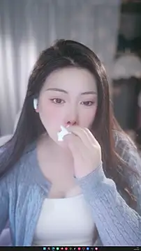 Dou-Dou-er online show from March 24, 2026, 1:38 am