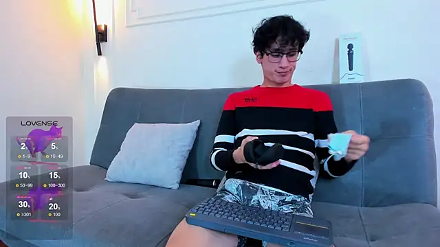 Cum hunters online show from January 13, 2026, 3:10 am