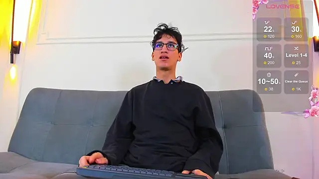 Cum hunters online show from April 7, 2026, 3:30 am