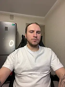  XxX-XxX  online show from February 18, 2025, 9:53 pm