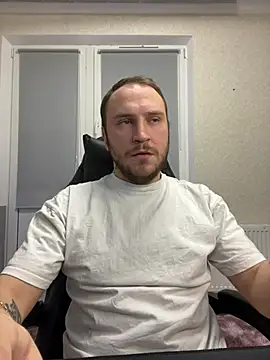  XxX-XxX  online show from March 1, 2025, 9:26 pm