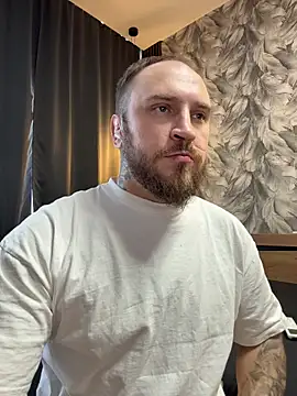  XxX-XxX  online show from November 28, 2025, 9:31 am