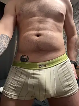  XxX-XxX  online show from November 26, 2025, 2:22 am