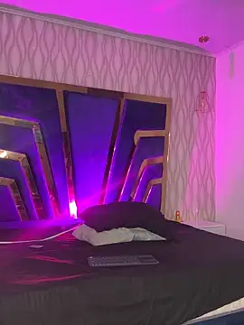 Brad Summer online show from April 11, 2026, 11:41 pm