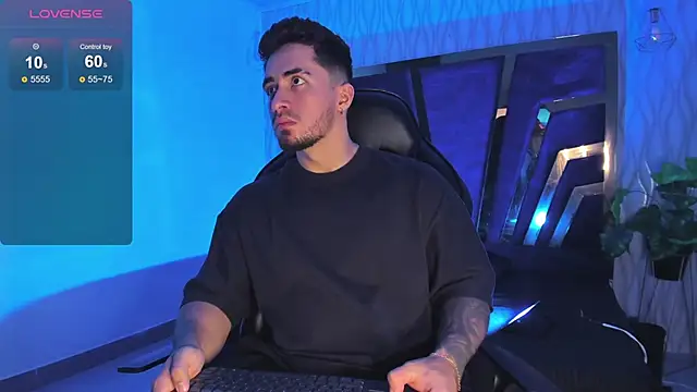 Snapshot of Brad_Summer chatting on October 2, 2025, 5:16 pm Brad Summer online show from October 2, 2025, 5:16 pm