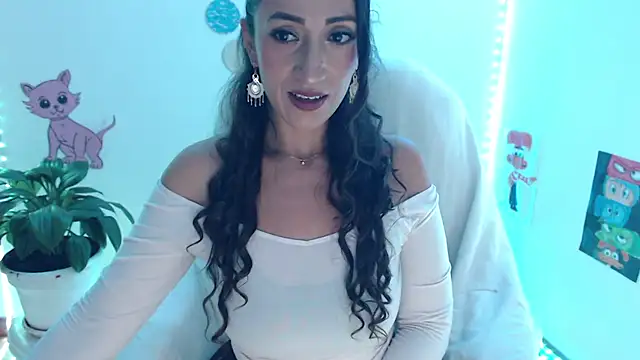 samy love35 online show from February 9, 2026, 4:32 am