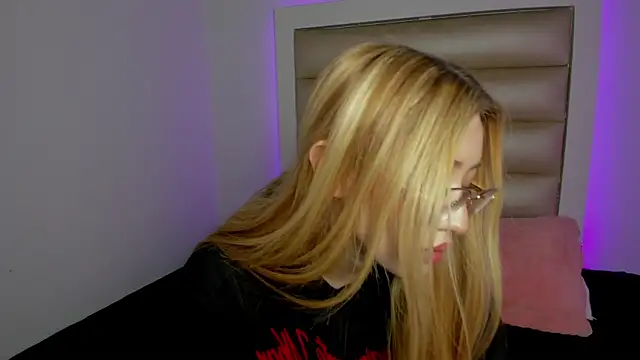 Snapshot of Princess_tokyo chatting on January 7, 2026, 8:58 pm Princess tokyo online show from January 7, 2026, 8:58 pm