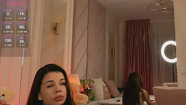Snapshot of Alexaheyess chatting on January 17, 2025, 6:54 pm Alexaheyess online show from January 17, 2025, 6:54 pm