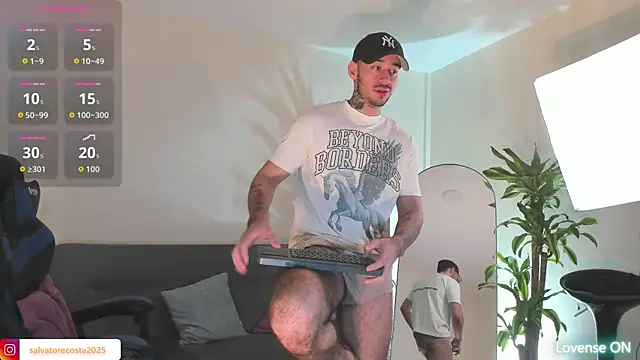 Snapshot of Salvatore_costa chatting on November 1, 2025, 7:24 am Salvatore costa online show from November 1, 2025, 7:24 am