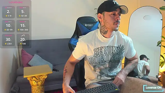 Snapshot of Salvatore_costa chatting on September 25, 2025, 2:50 am Salvatore costa online show from September 25, 2025, 2:50 am