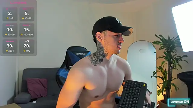 Snapshot of Salvatore_costa chatting on October 5, 2025, 9:38 pm Salvatore costa online show from October 5, 2025, 9:38 pm