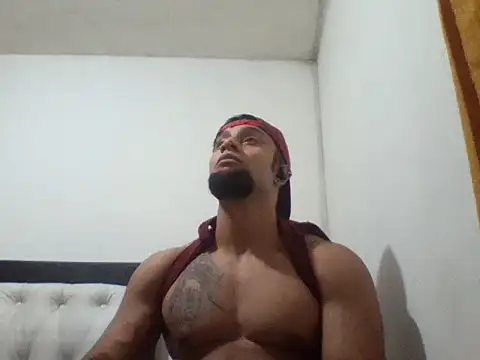 Snapshot of davidcr89 chatting on September 19, 2025, 5:33 am davidcr89 online show from September 19, 2025, 5:33 am