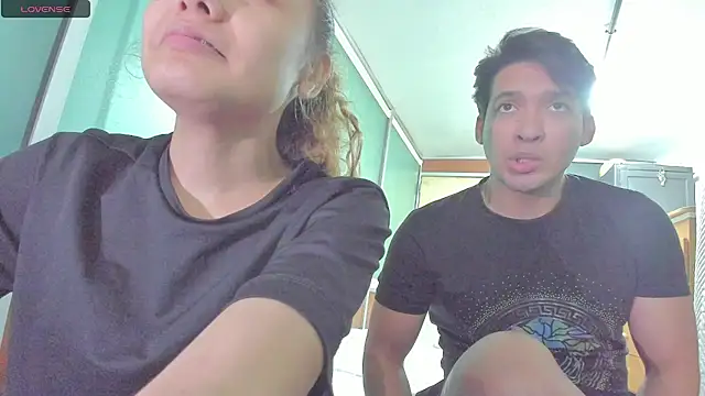 Snapshot of RagnarLothbrokXX chatting on February 4, 2025, 9:31 pm RagnarLothbrokXX online show from February 4, 2025, 9:31 pm