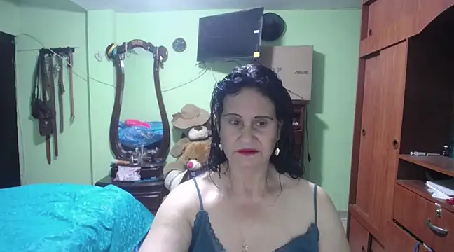 jazmin mature  online show from February 15, 2025, 11:36 pm
