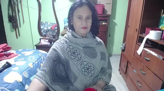 jazmin mature  online show from February 13, 2025, 2:42 pm
