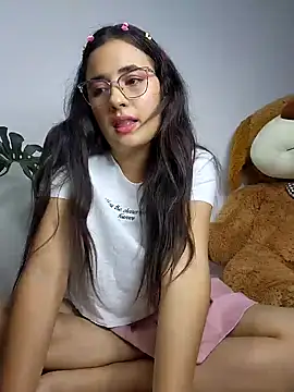 baaby-miiaa online show from February 1, 2025, 2:05 am