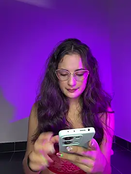 baaby-miiaa online show from January 17, 2026, 2:59 am