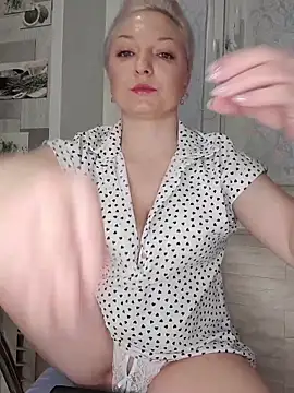 Anesteishen online show from November 20, 2025, 5:08 am