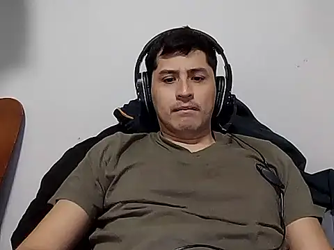 Snapshot of PerroDemonioHot chatting on February 10, 2026, 8:08 pm PerroDemonioHot online show from February 10, 2026, 8:08 pm