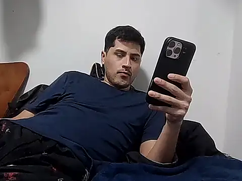 Snapshot of PerroDemonioHot chatting on February 7, 2026, 3:58 am PerroDemonioHot online show from February 7, 2026, 3:58 am