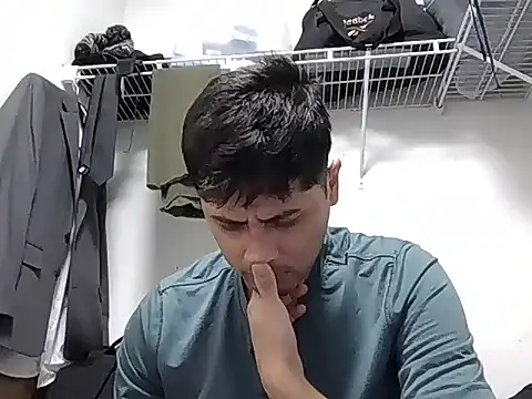 Snapshot of PerroDemonioHot chatting on February 11, 2026, 6:30 pm PerroDemonioHot online show from February 11, 2026, 6:30 pm